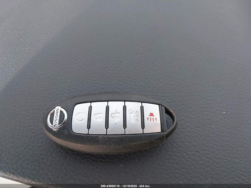 2017 Nissan Rogue Sl VIN: 5N1AT2MTXHC864166 Lot: 43988116