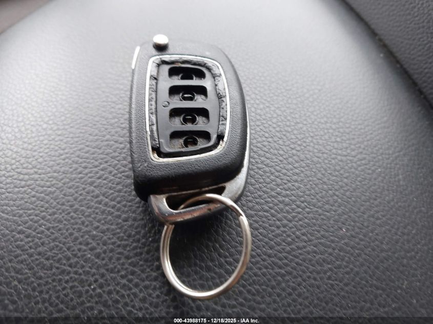 2014 Hyundai Santa Fe Sport 2.4L VIN: 5XYZT3LB4EG203679 Lot: 43988175