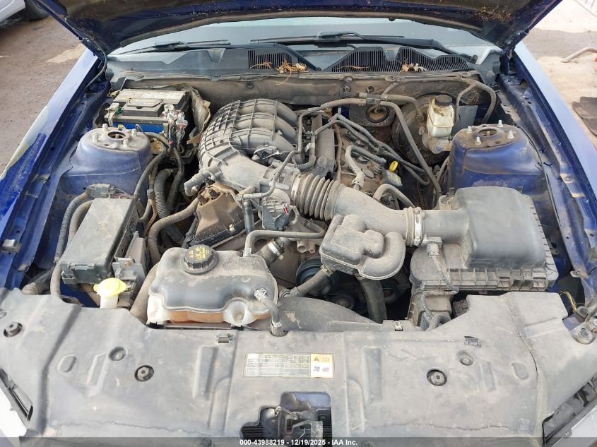 2014 Ford Mustang V6 VIN: 1ZVBP8AM3E5210099 Lot: 43988219