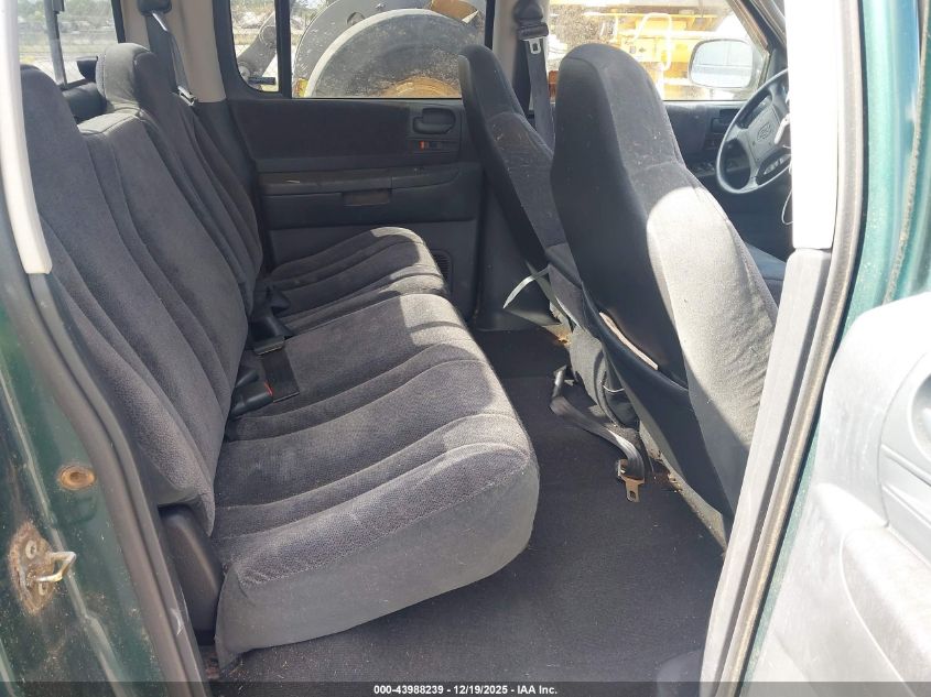 2001 Dodge Dakota Slt/Sport VIN: 1B7GG2AN01S163740 Lot: 43988239