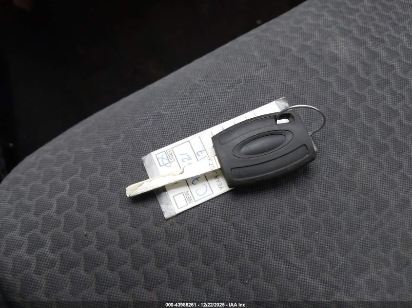 2017 Ford Escape Se VIN: 1FMCU9GD0HUC77021 Lot: 43988261