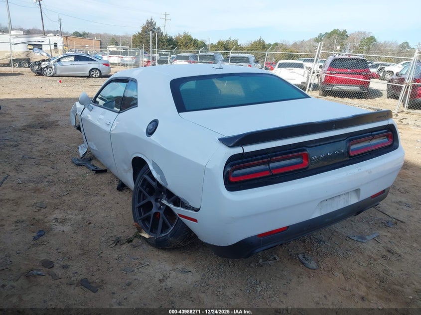 Vin: 2c3cdzfj0nh249461, lot: 44483979, dodge challenger r/t scat pack 20223