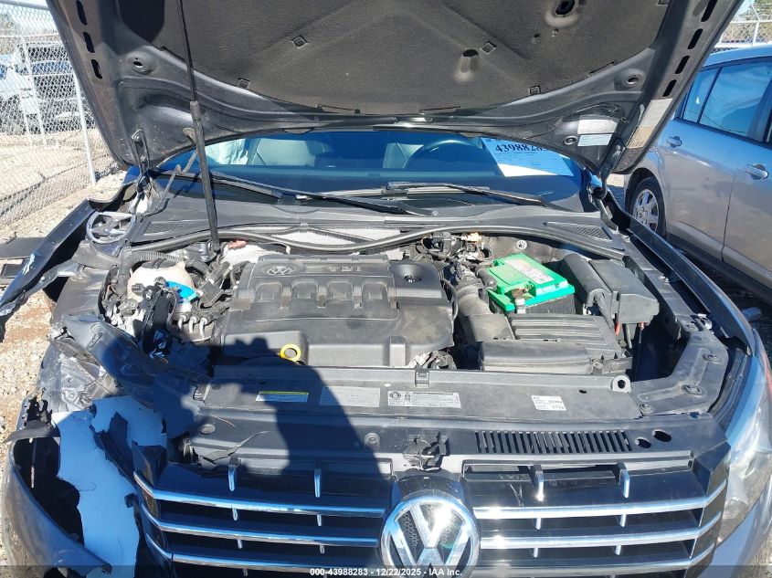 2015 Volkswagen Passat 2.0L Tdi Sel Premium VIN: 1VWCV7A35FC083428 Lot: 43988283