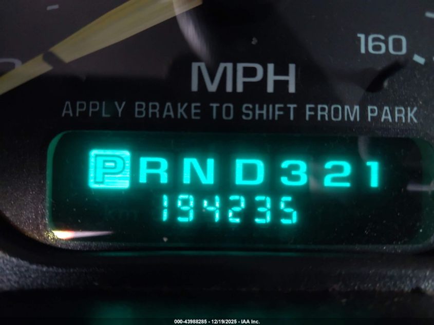 2001 Chevrolet Suburban 2500 Ls VIN: 3GNGC26U41G149561 Lot: 43988285