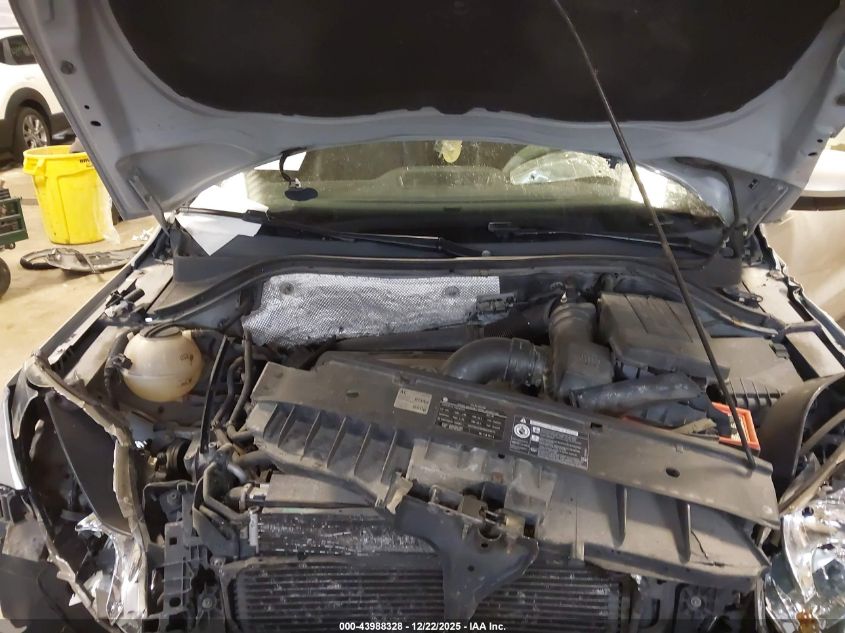 2011 Volkswagen Tiguan Se VIN: WVGBV7AX5BW560283 Lot: 43988328