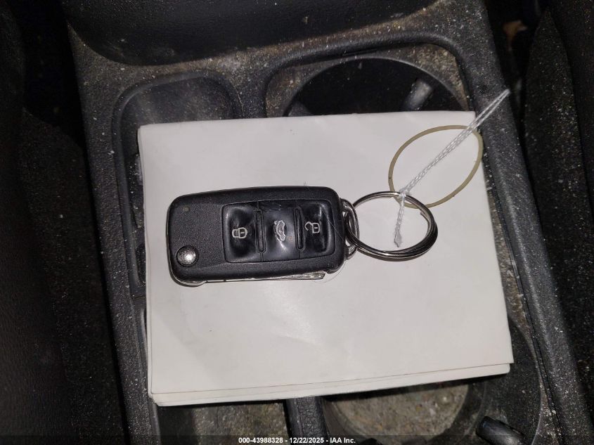 2011 Volkswagen Tiguan Se VIN: WVGBV7AX5BW560283 Lot: 43988328