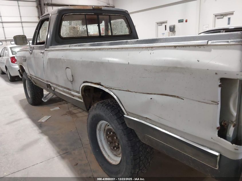 1988 Dodge W-Series W200/W250 VIN: 1B7HW24Y3JS660651 Lot: 43988351