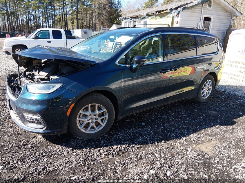2022 Chrysler Pacifica Touring L