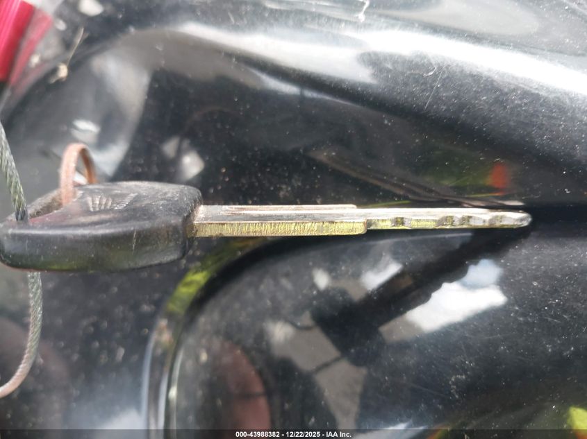 2011 Honda Cbr250 R VIN: MLHMC4111B5003435 Lot: 43988382