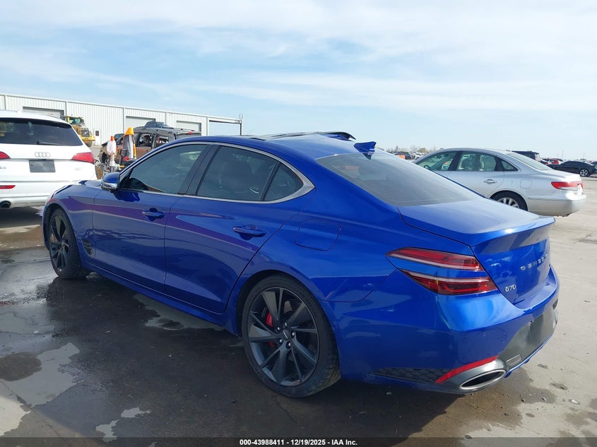 2022 Genesis G70 3.3T Rwd