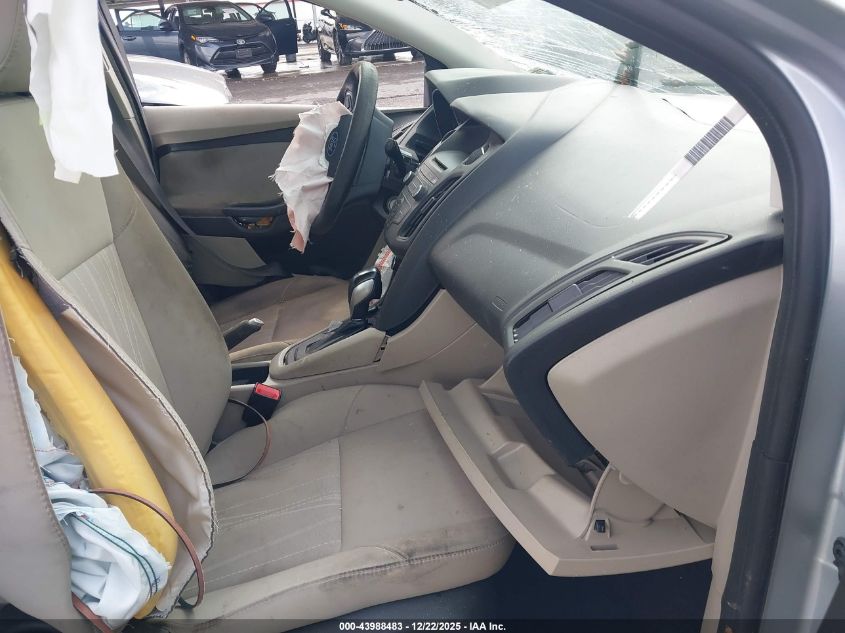 2016 Ford Focus Se VIN: 1FADP3F21GL373568 Lot: 43988483