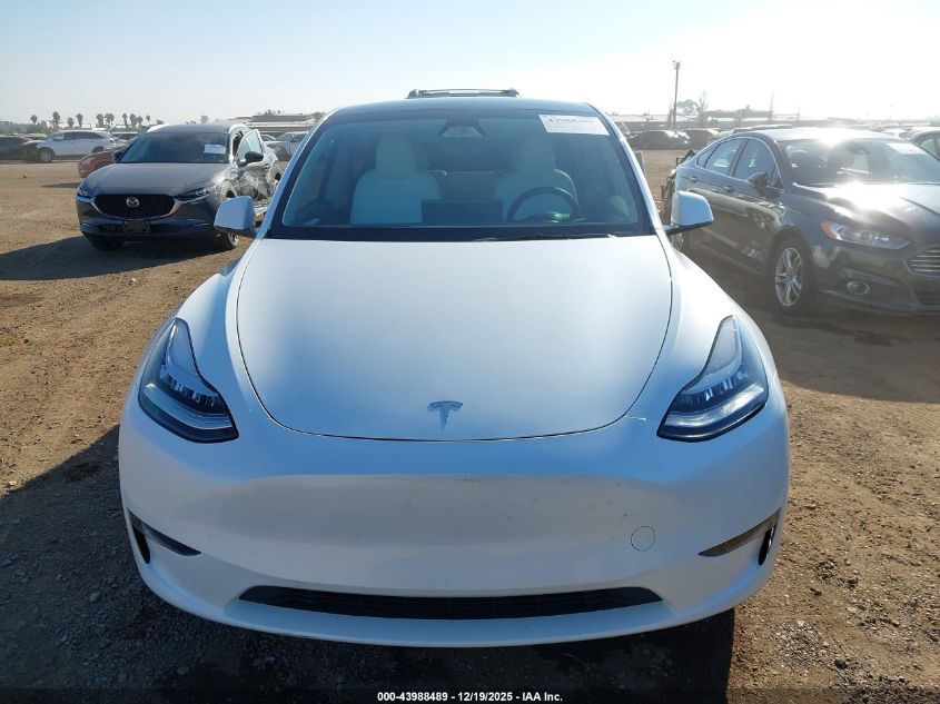 2023 Tesla Model Y Awd/Long Range Dual Motor All-Wheel Drive VIN: 7SAYGDEE4PA148464 Lot: 43988489