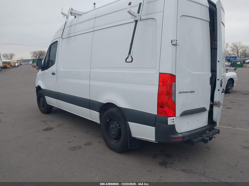 2023 Mercedes-Benz Sprinter 2500 Standard Roof 4-Cyl Diesel