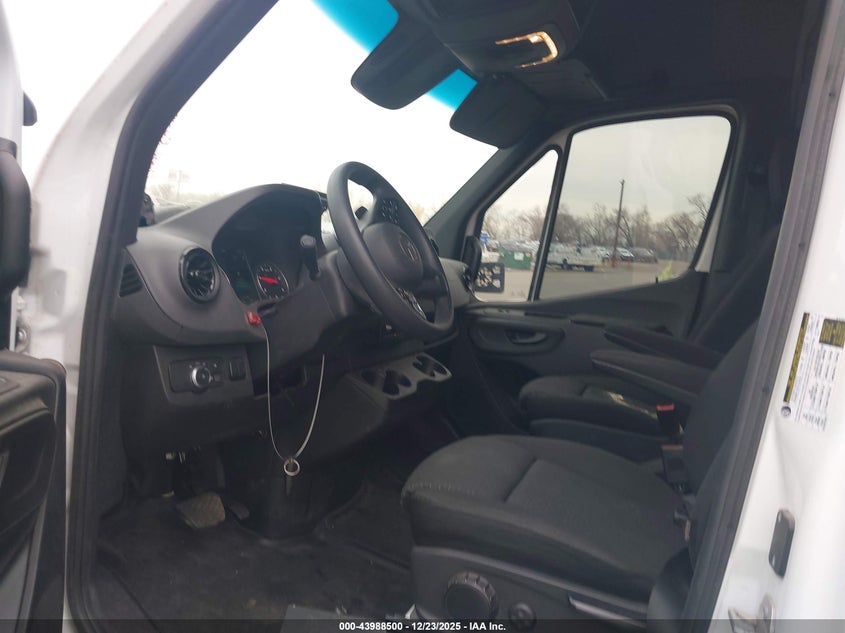 2023 Mercedes-Benz Sprinter 2500 Standard Roof 4-Cyl Diesel