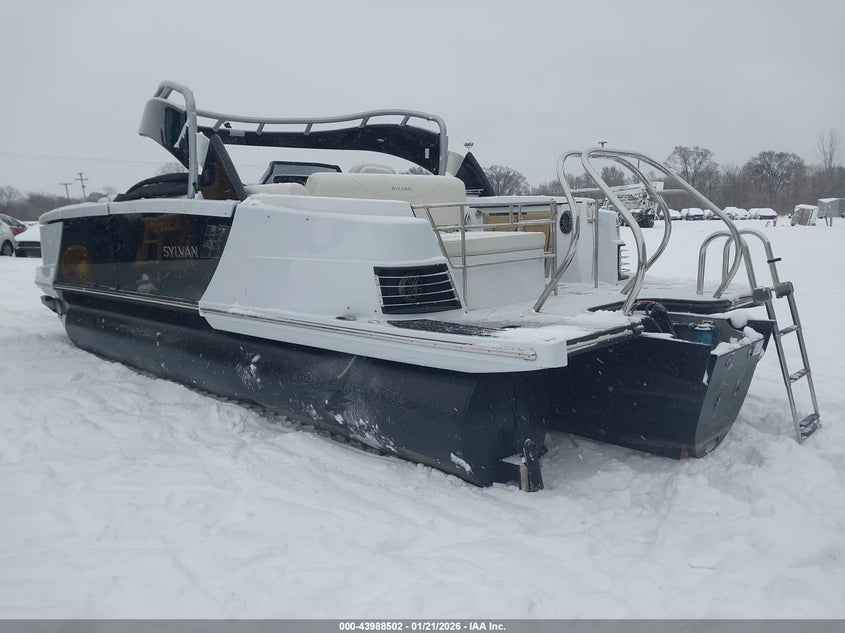 2024 SYLVAN M-3 CLZ PONTOON auction photo 3