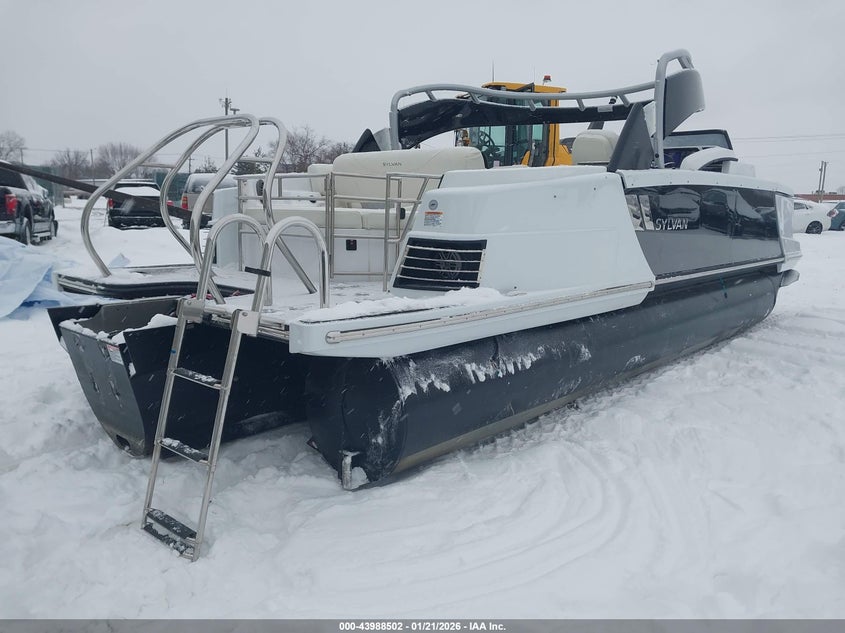 2024 SYLVAN M-3 CLZ PONTOON auction photo 4