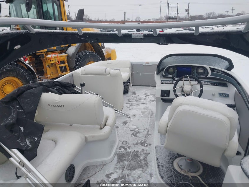 2024 SYLVAN M-3 CLZ PONTOON auction photo 5