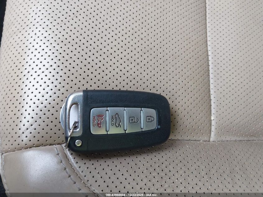 2013 Hyundai Genesis 5.0 R-Spec VIN: KMHGC4DH6DU237115 Lot: 43988504