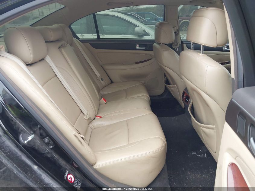 2013 Hyundai Genesis 5.0 R-Spec VIN: KMHGC4DH6DU237115 Lot: 43988504