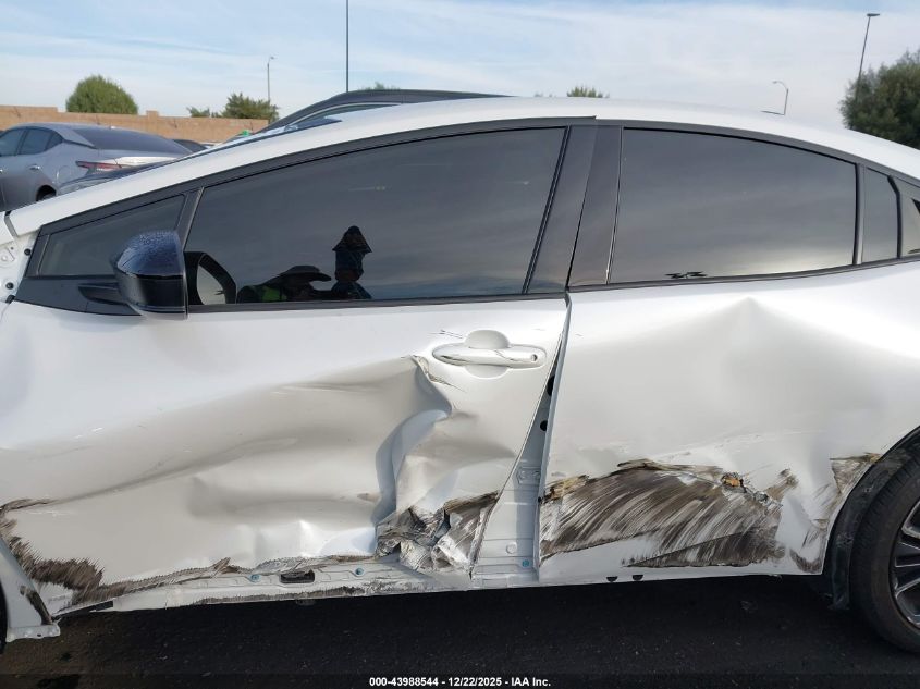 2026 Toyota Prius Xle VIN: JTDACAAU2T3066944 Lot: 43988544