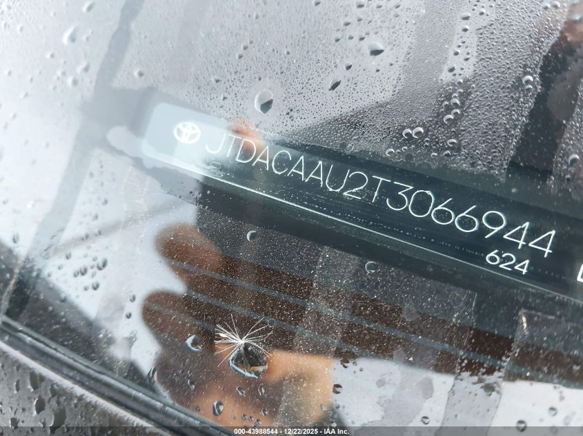 2026 Toyota Prius Xle VIN: JTDACAAU2T3066944 Lot: 43988544