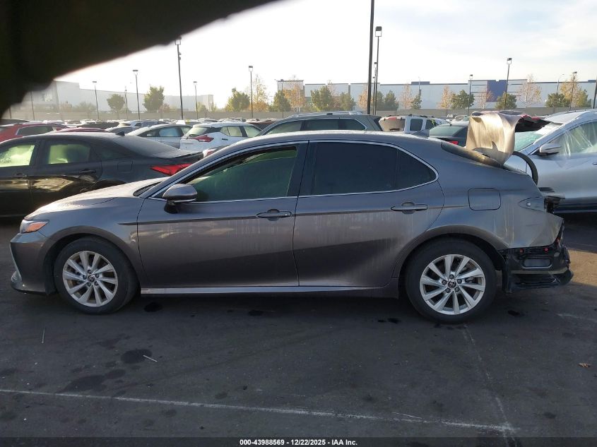 2024 Toyota Camry Le VIN: 4T1R11AK0RU880239 Lot: 43988569