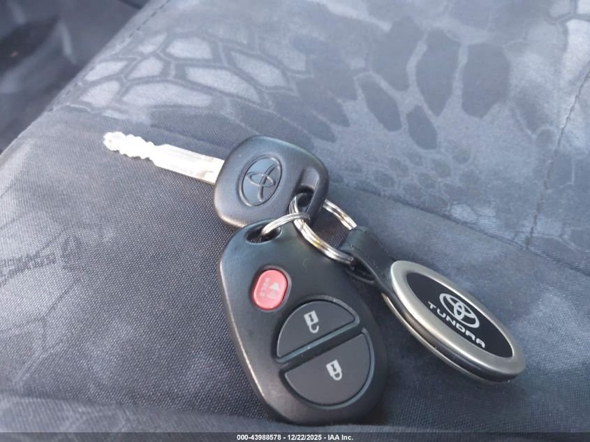 2014 Toyota Tundra Sr5 5.7L V8 VIN: 5TFDW5F1XEX413121 Lot: 43988578