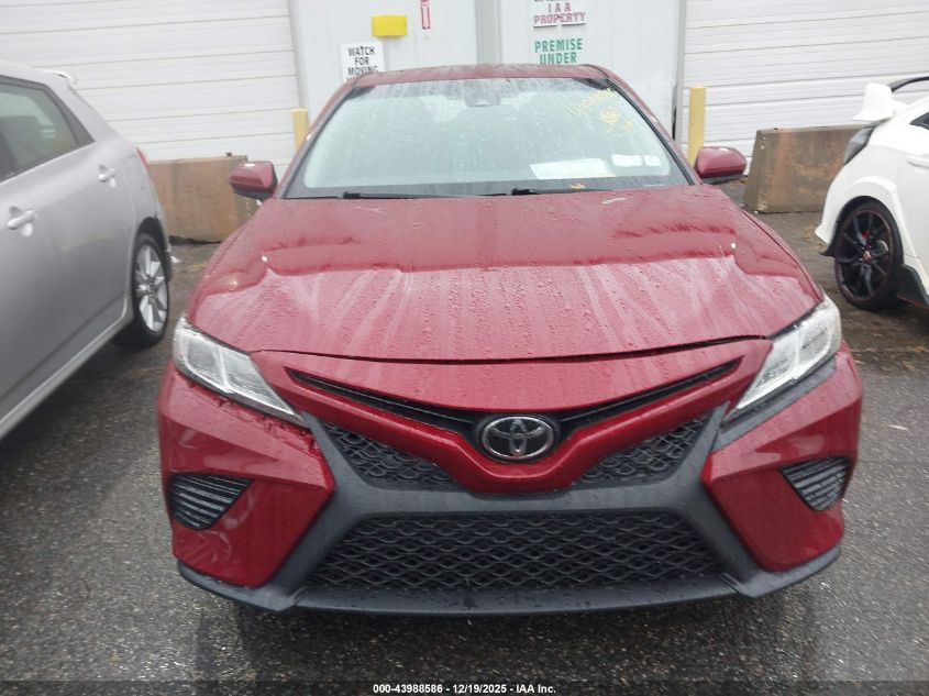 2018 Toyota Camry Se VIN: 4T1B11HK0JU655136 Lot: 43988586