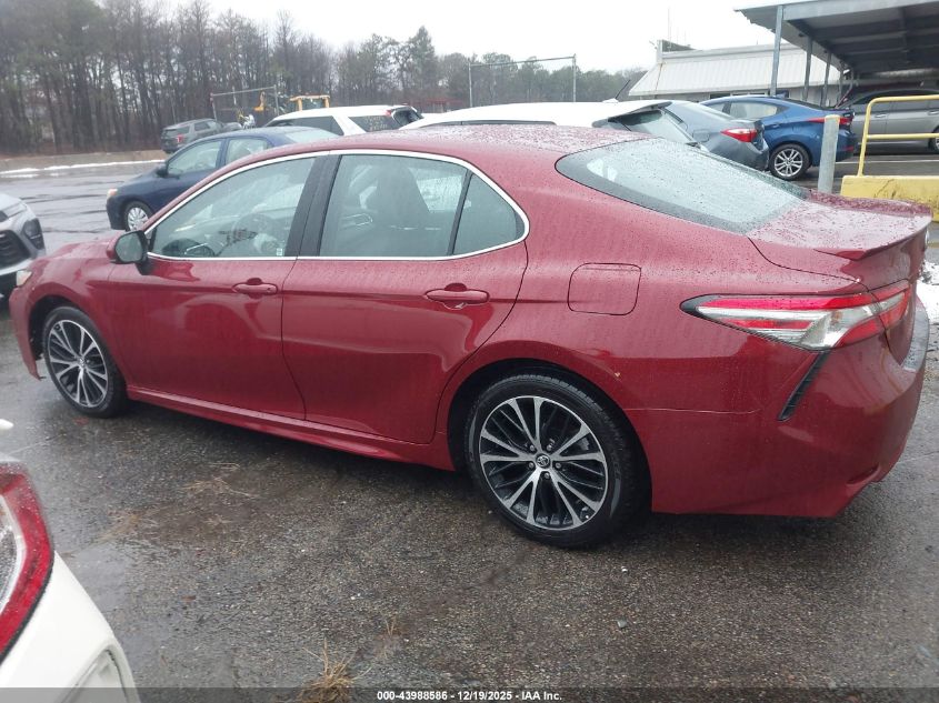 2018 Toyota Camry Se VIN: 4T1B11HK0JU655136 Lot: 43988586