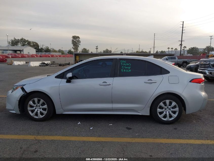 2020 Toyota Corolla Le VIN: 5YFEPRAE2LP091511 Lot: 43988588