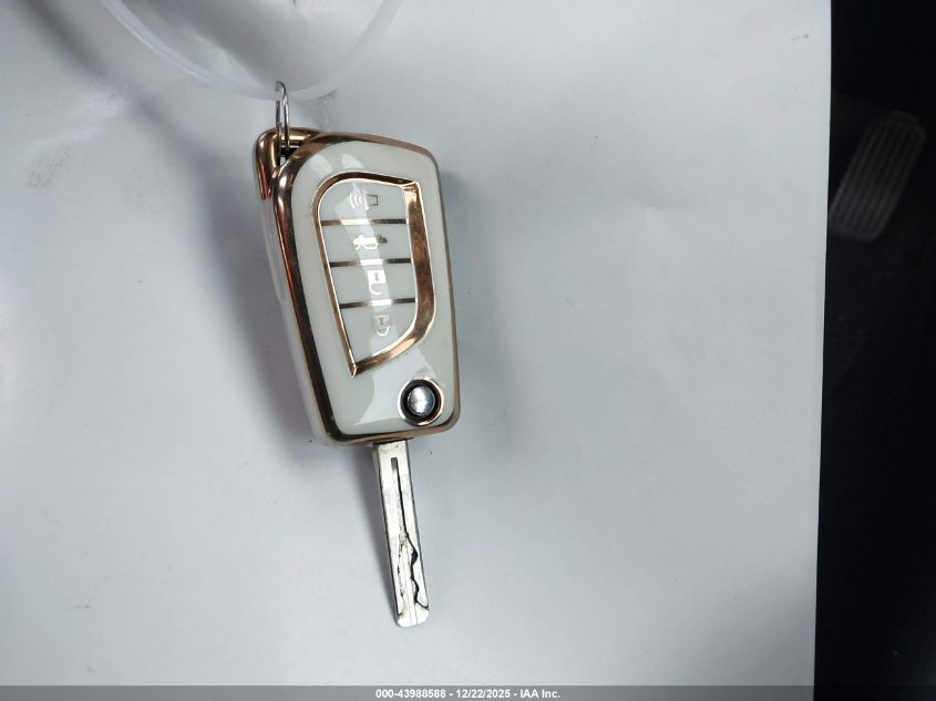 2020 Toyota Corolla Le VIN: 5YFEPRAE2LP091511 Lot: 43988588