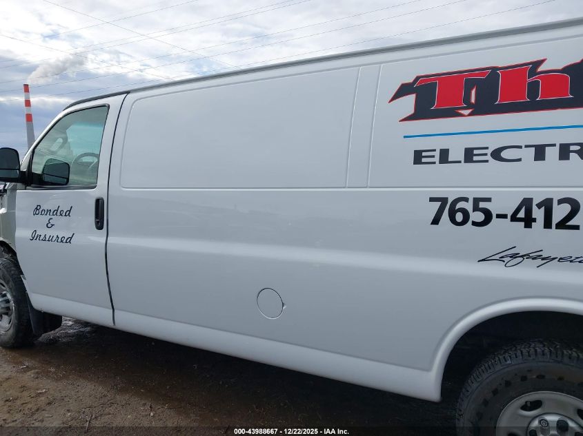 2017 Chevrolet Express 2500 Work Van VIN: 1GCWGBFF7H1255182 Lot: 43988667