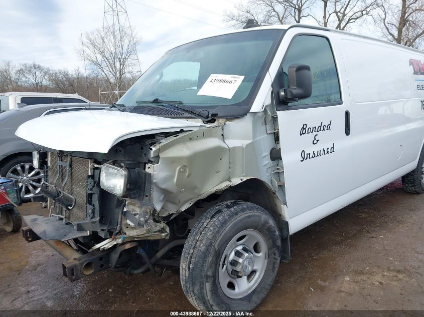 2017 Chevrolet Express 2500 Work Van VIN: 1GCWGBFF7H1255182 Lot: 43988667