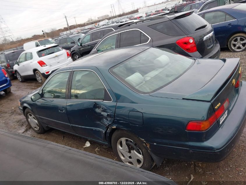1998 Toyota Camry Le V6 VIN: 4T1BF22K6WU050609 Lot: 43988703