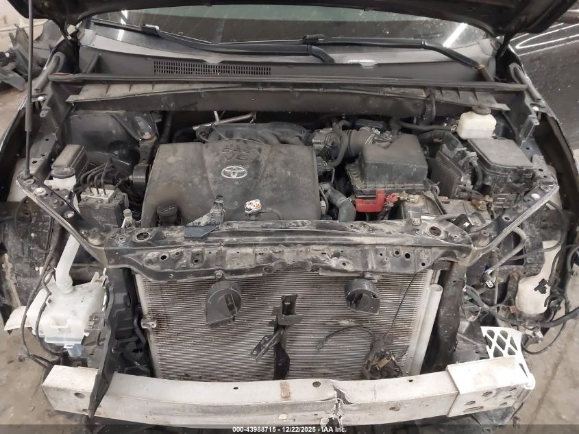 2018 Toyota Highlander Xle VIN: 5TDJZRFH0JS828222 Lot: 43988715