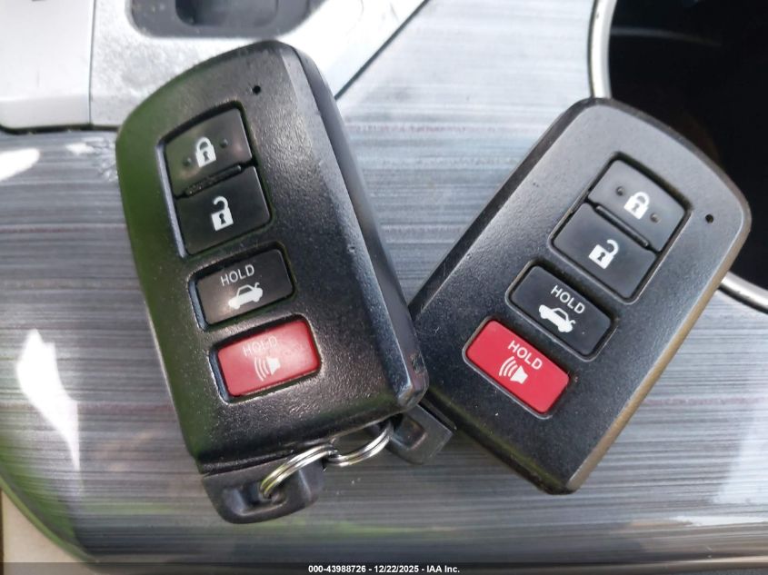 2013 Toyota Camry Hybrid Xle VIN: 4T1BD1FK4DU083485 Lot: 43988726