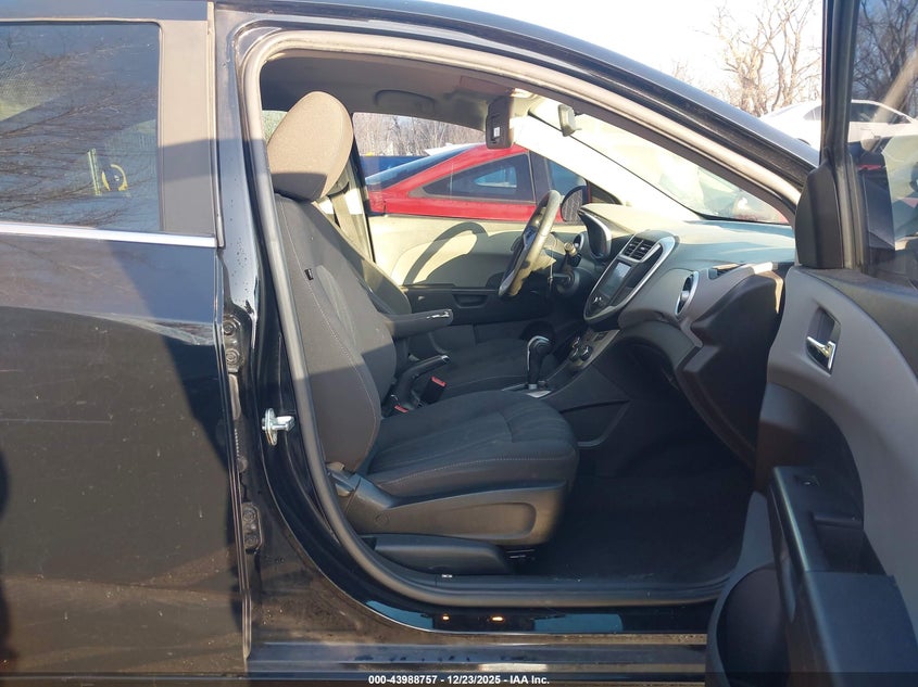 2017 Chevrolet Sonic Lt Auto