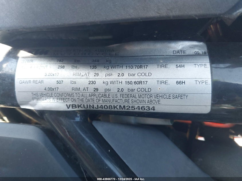 VIN VBKUNJ408KM254634 2019 HUSQVARNA SVARTPILEN 401