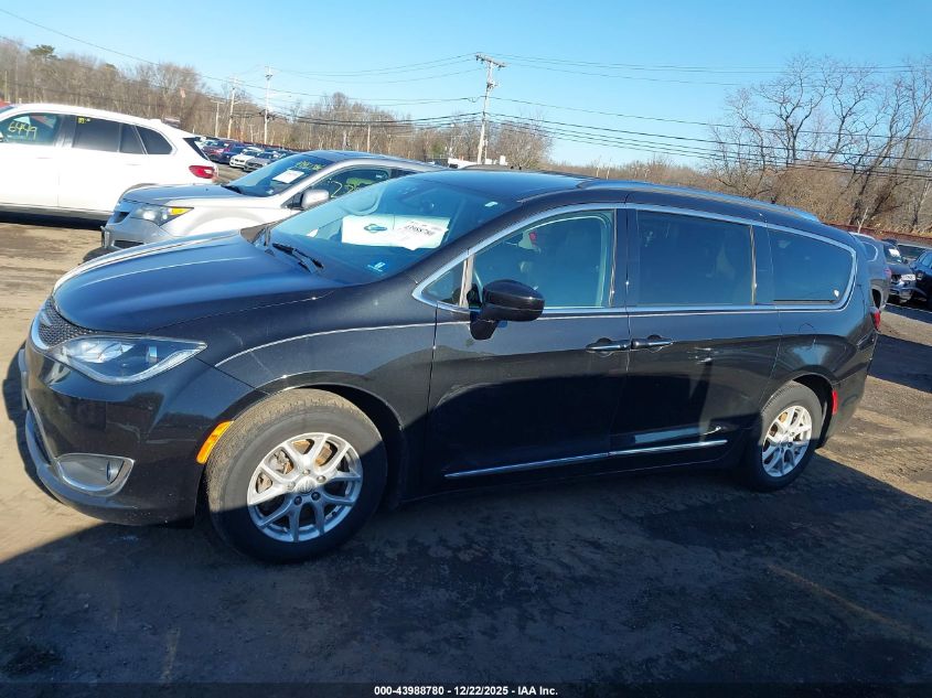 2020 Chrysler Pacifica Touring L VIN: 2C4RC1BG8LR106480 Lot: 43988780