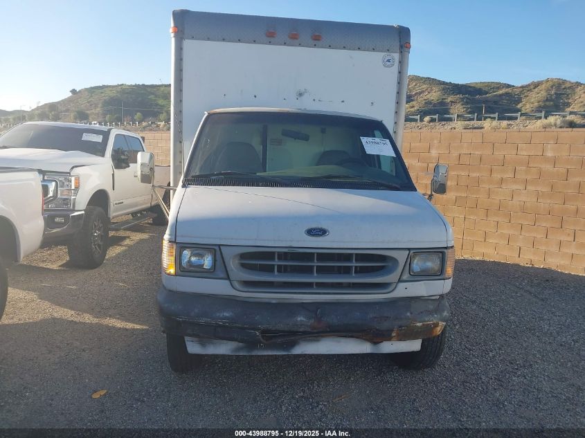 2002 Ford E-350 Cutaway Standard VIN: 1FDWE35L32HA61455 Lot: 43988795