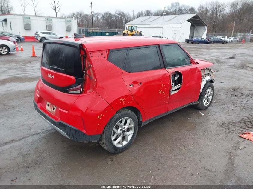2023 Kia Soul Lx
