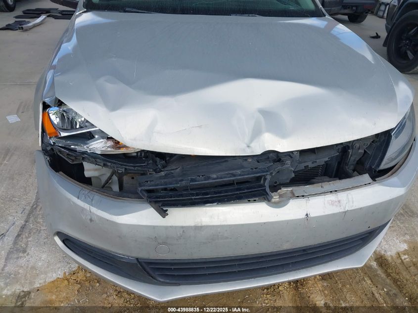 2011 Volkswagen Jetta 2.0L S VIN: 3VW1K7AJ1BM327213 Lot: 43988835