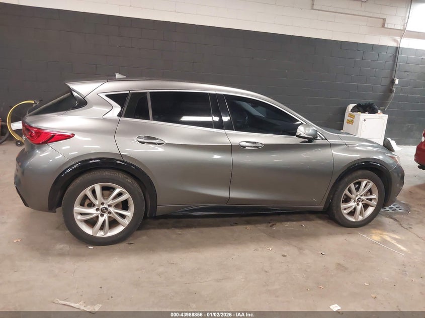 2018 Infiniti Qx30 Luxury VIN: SJKCH5CP6JA053029 Lot: 43988856