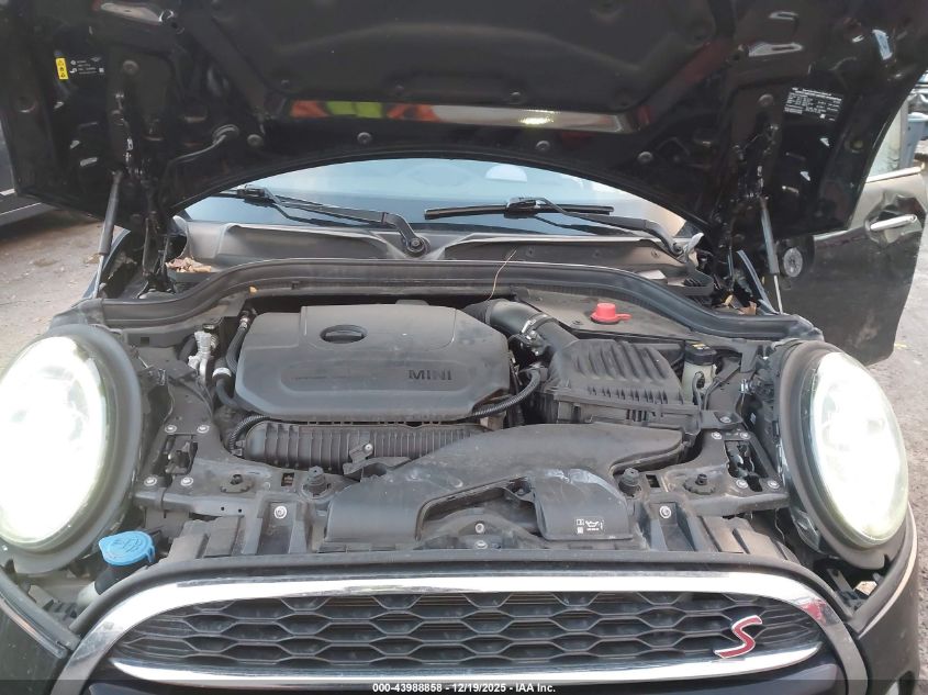 2021 Mini Hardtop Cooper S VIN: WMWXU9C01M2N97637 Lot: 43988858