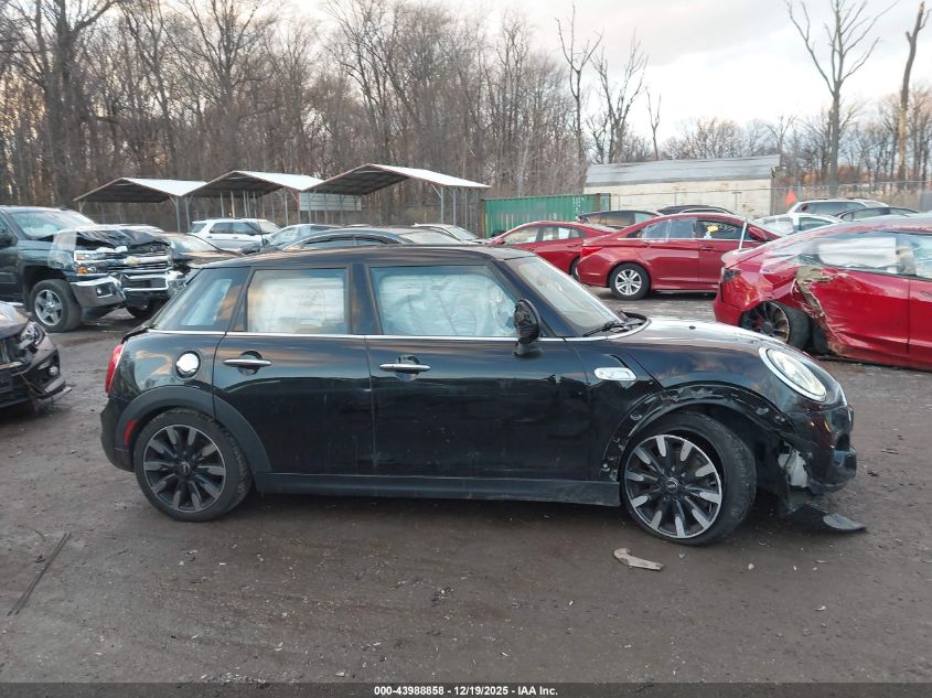 2021 Mini Hardtop Cooper S VIN: WMWXU9C01M2N97637 Lot: 43988858