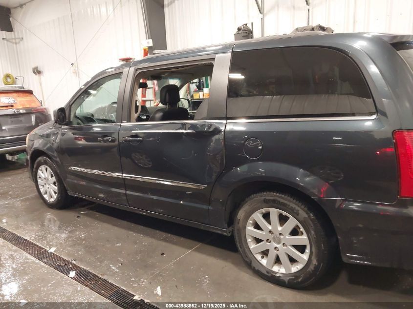 2014 Chrysler Town & Country Touring VIN: 2C4RC1BGXER272132 Lot: 43988862