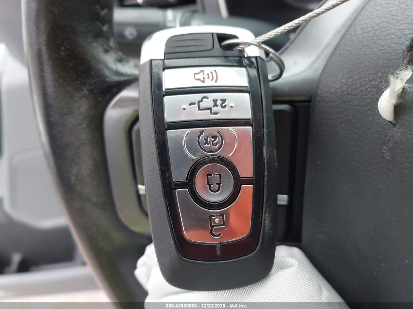 2021 Ford F-150 Xlt VIN: 1FTEW1C56MFC30596 Lot: 43988955