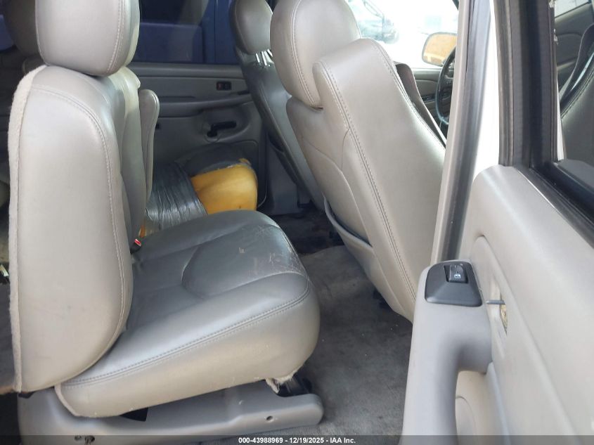 2005 Chevrolet Suburban 1500 Lt VIN: 3GNEC16Z45G114683 Lot: 43988969