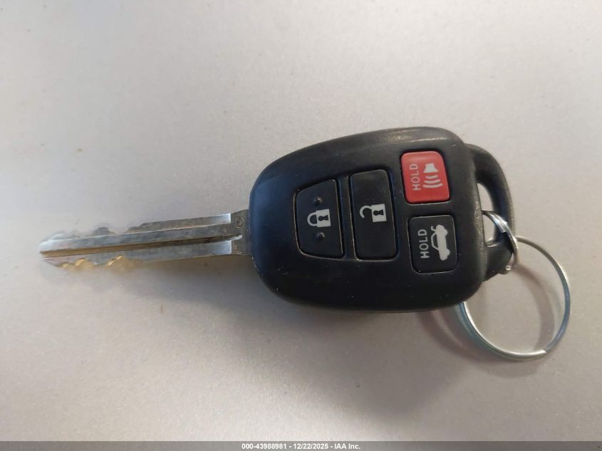 2012 Toyota Camry Le VIN: 4T4BF1FK3CR230586 Lot: 43988981