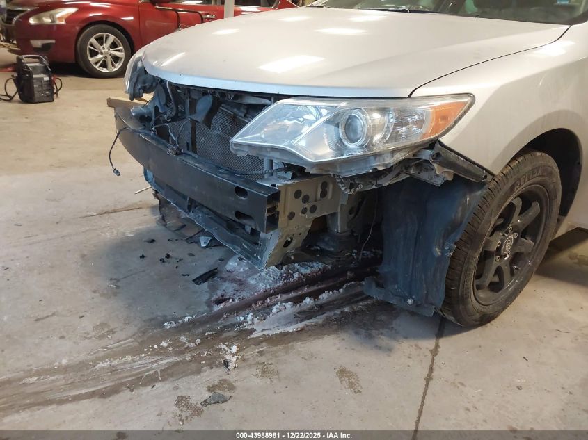 2012 Toyota Camry Le VIN: 4T4BF1FK3CR230586 Lot: 43988981